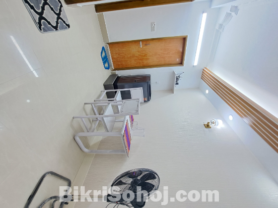 Luxury Furnished 1-Bedroom Apt Rent in Bashundhara R/A,Dhaka